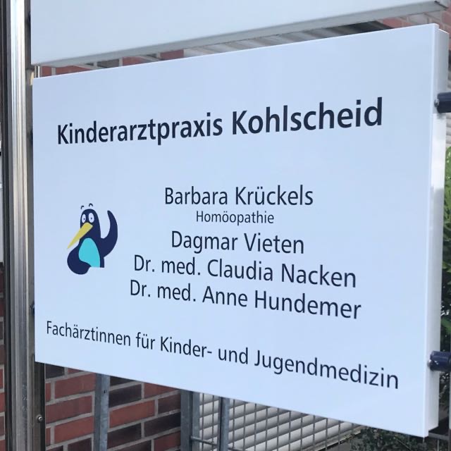 Praxisschild